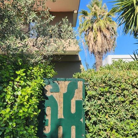 Endless Summer Pool Flat Ixia  Exterior foto